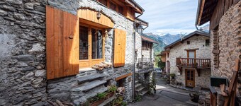 Chalet Le Persan Courchevel for 10 Guests