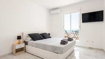 5 bedrooms, free WiFi, bed sheets