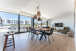 Dining - Stunning Sea View Apartment in Higueron West (Málaga)