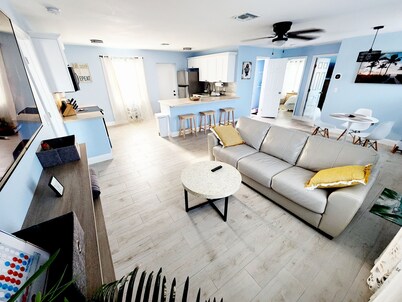 Relaxing Beach Home Only 3 Miles From Beach!