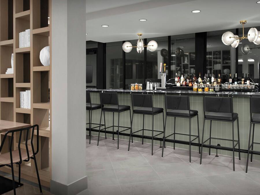Bar (en la propiedad)