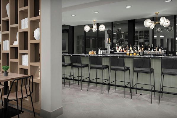 Bar (in der Unterkunft)