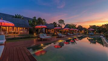 Outdoor pool, open 7:30 AM to 8:30 PM, pool umbrellas, sun loungers