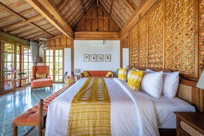 Desa Suite | 1 bedroom, in-room safe, individually decorated, desk - Umah Lusa (Banjar)