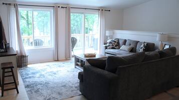 تلفزيون ذكي، كُتُب