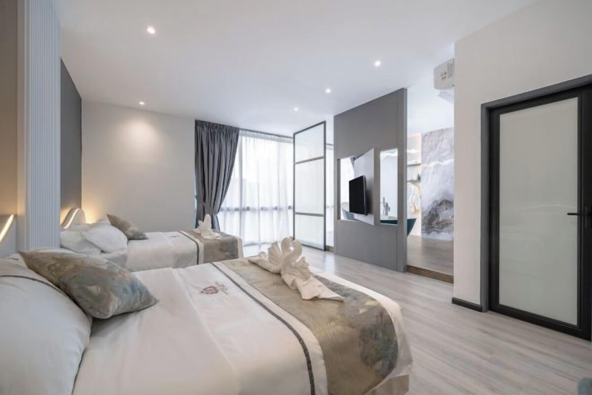 Schallisolierte Zimmer, Bügeleisen/Bügelbrett