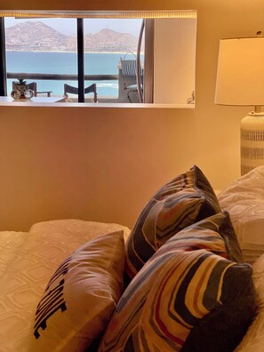 1 chambre, fer et planche à repasser, lit parapluie, Wi-Fi