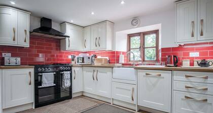 The Stables - 3 Bedroom Cottage - Beavers Hill