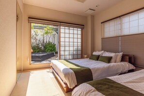 5 soverom, skrivebord, strykejern/-brett og wi-fi (inkludert)