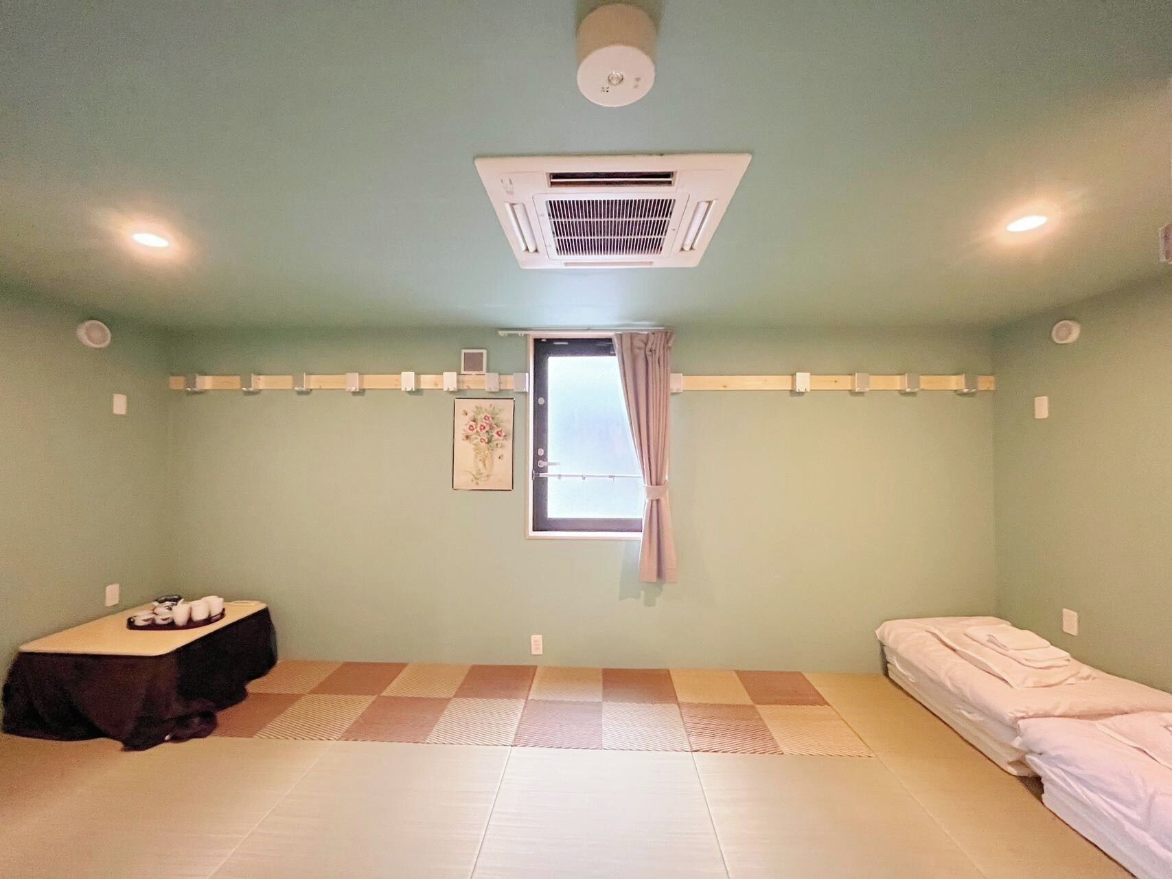 1 bedroom, desk, free WiFi, bed sheets