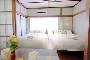 1 bedroom, desk, iron/ironing board, free WiFi - Yumenoya 2035 min walk from Yoyogi Station 2 mi - Yoyogi Flats 203 141 Yoyogi Shibuyaku Tokyo / Shibuya-ku Tokyo (Shibuya-ku)