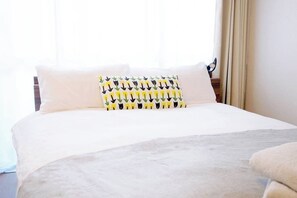 1 bedroom, desk, iron/ironing board, free WiFi - Yumenoya 2025 min walk from Yoyogi Station 2 mi - Yoyogi Flats 202 141 Yoyogi Shibuyaku Tokyo / Shibuya-ku Tokyo (Shibuya-ku)