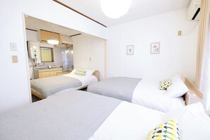 1 bedroom, desk, iron/ironing board, free WiFi - Yumenoya 1015 min walk from Yoyogi Station 2 mi - Yoyogi New Flats 101 141 Yoyogi Shibuyaku Tokyo / Shibuya-ku Tokyo (Shibuya-ku)