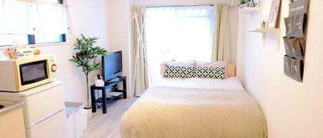 1 bedroom, iron/ironing board, free WiFi, bed sheets