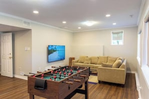Spielezimmer