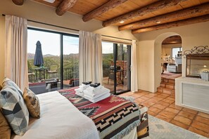 1 chambre, fer et planche à repasser, lit parapluie, Wi-Fi