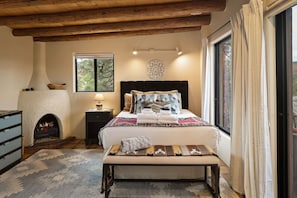 1 dormitorio, tabla de planchar con plancha, cuna de viaje y wifi