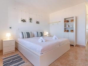3 bedrooms, iron/ironing board, internet, bed sheets - Vistalmar, Duplex in Costa Adeje (Costa Adeje)