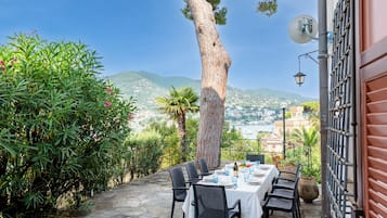 Ristorazione all'aperto