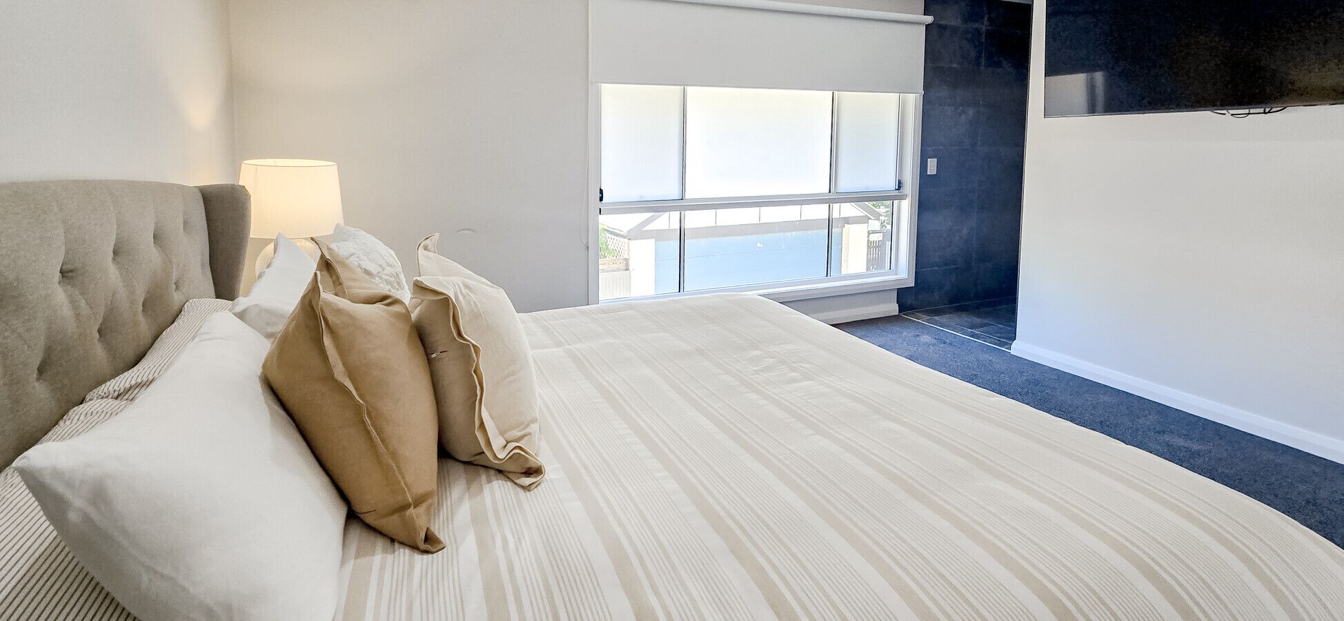 3 bedrooms, desk, iron/ironing board, travel cot