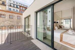 2 habitaciones, tabla de planchar con plancha, internet y ropa de cama 