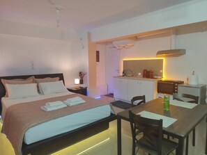 Free WiFi - Acropolis Echoes Apartment (Athens)
