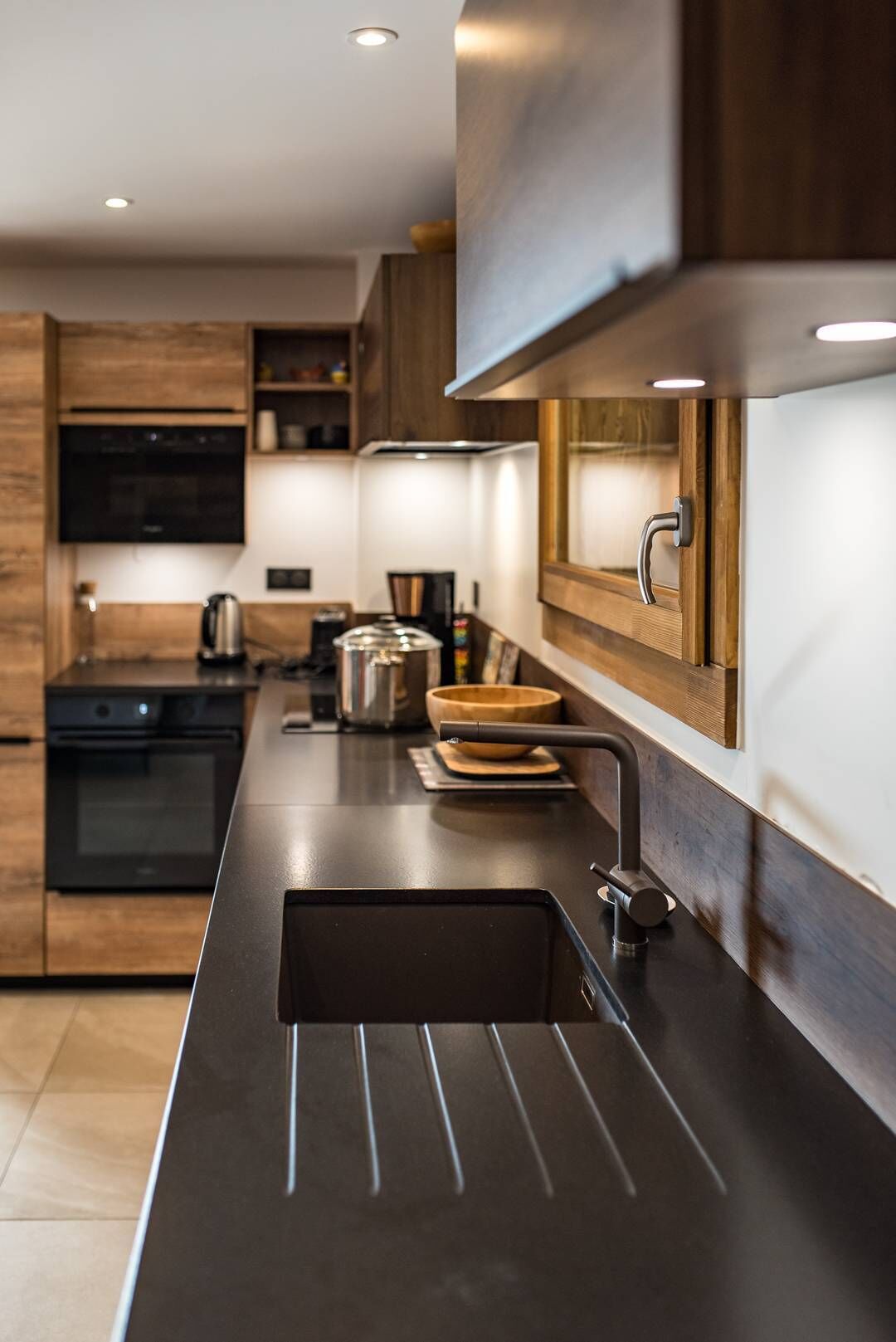 Kühlschrank, Ofen, Geschirrspüler, Toaster