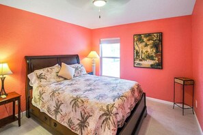 3 chambres, fer et planche à repasser, Wi-Fi gratuit, draps fournis