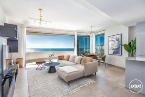 Smart TV - Emerald | Apartment with sauna in Fuengirola (Mijas Costa)