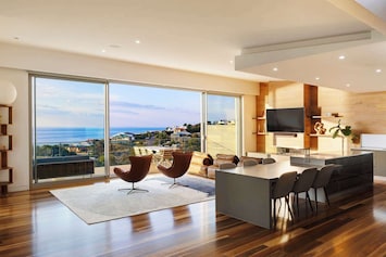 Living & Dining