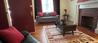 Charming 1-bedroom apartment with AC, WiFi in welcoming Albany