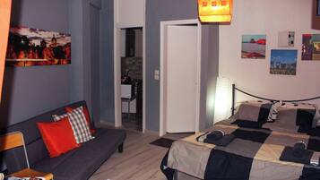 1 bedroom, iron/ironing board, WiFi