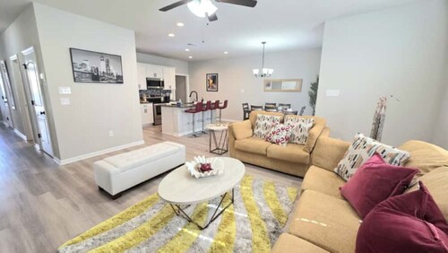 Home Run Hideaway by LSU Alex Box Stadium - BC1027