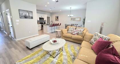 Home Run Hideaway by LSU Alex Box Stadium - BC1027