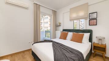 3 camere, una scrivania, ferro/asse da stiro, Wi-Fi gratuito