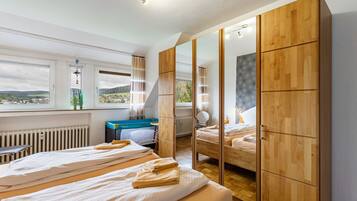2 chambres, Wi-Fi gratuit, draps fournis