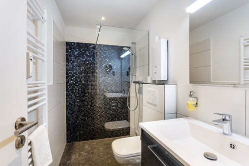 Ferienwohnung 'Gästehaus Kurpark Wohnung Typ 19' mit Balkon und Wi-Fi