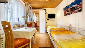 1 soverom, wi-fi (inkludert) og sengetøy