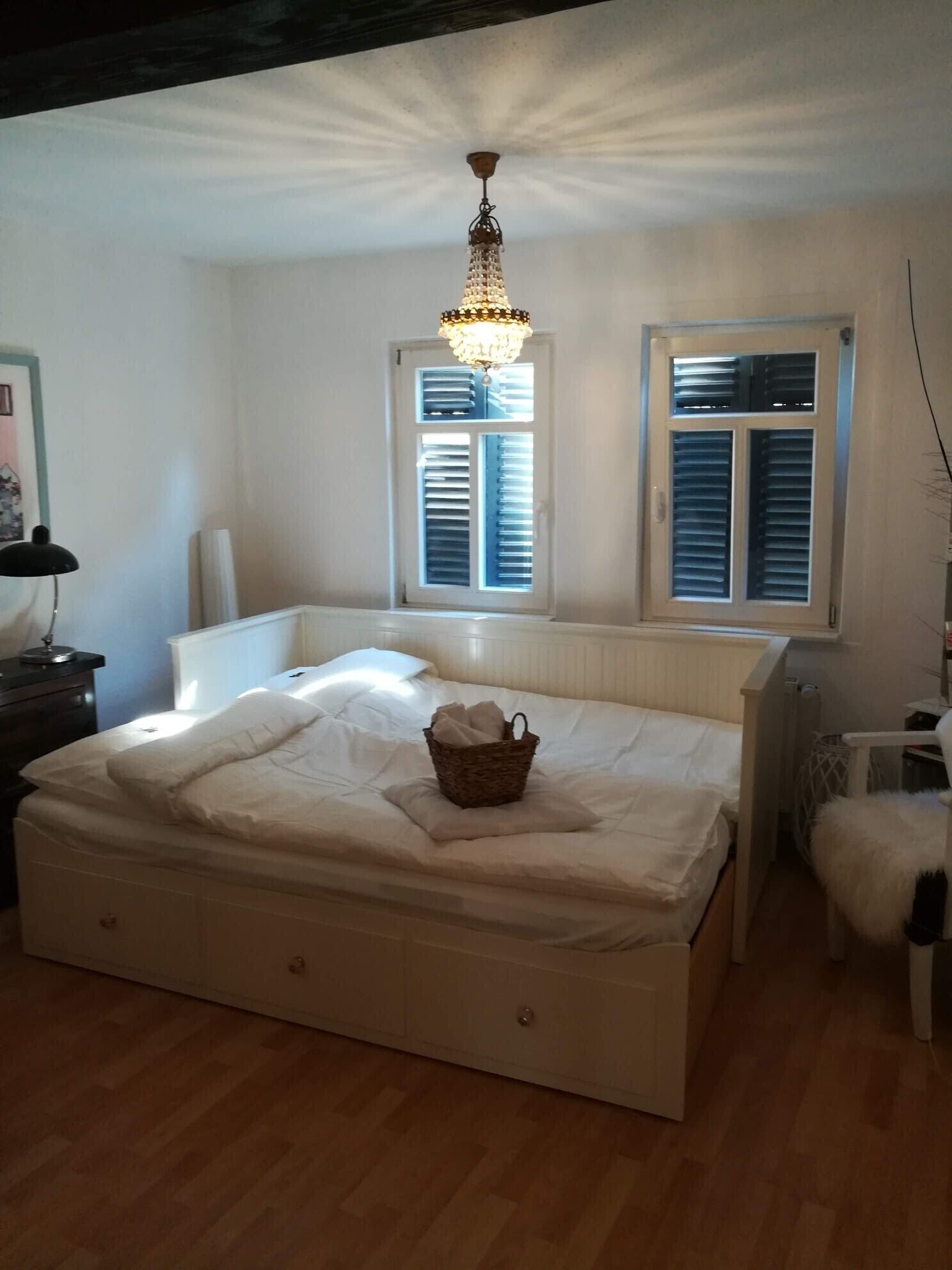 1 dormitori, planxa i posts de planxar, wifi gratuïta i roba de llit 