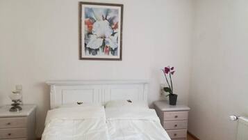 1 Schlafzimmer, Bügeleisen/Bügelbrett, kostenloses WLAN, Bettwäsche