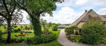 Apartment 'Ferienwohnung Am Eiderdeich' with Private Terrace, Shared Garden and Wi-Fi