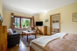 1 Schlafzimmer, Bügeleisen/Bügelbrett, kostenloses WLAN, Bettwäsche