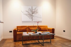 Lobby sitting area - Hotel Boutique Sidonia (Jerez de la Frontera)
