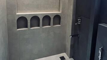 Shower, free toiletries, towels, soap