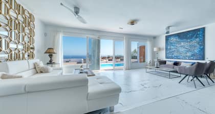 Casa Serena 10, Suite 3