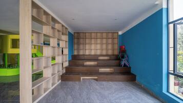 Children's play area - outdoor