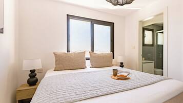 Room, Multiple Bedrooms, Terrace, City View | 2 bedrooms