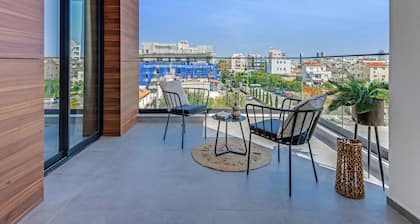Sanders Crystal 2 Limassol