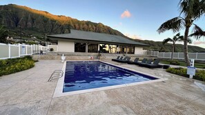 Outdoor pool - 🌺 Support LOCAL: NEW! Mākaha Valley Home With Large Studio And Amazing Backyard (Makaha Valley)