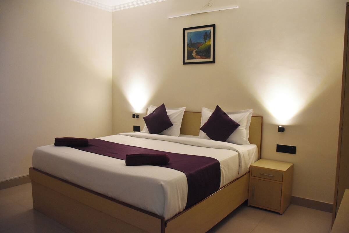 Double Room | Free WiFi